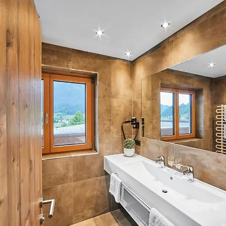 Bergland 4* Söll