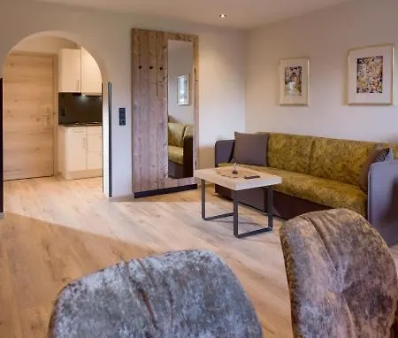 Bergland 4* Soll