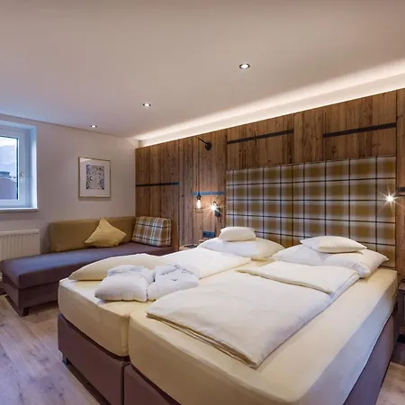 Bergland Aparthotel Soll
