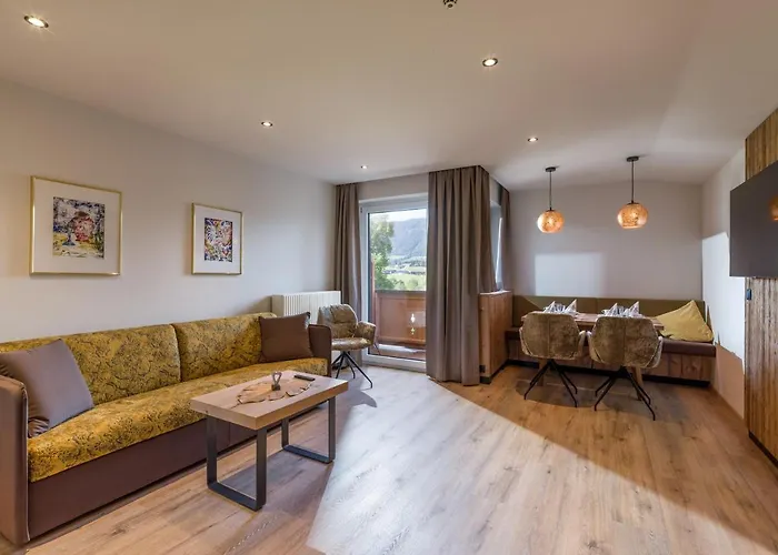 Apartmanhotel Bergland 4*